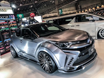   Glanzen C-HR
