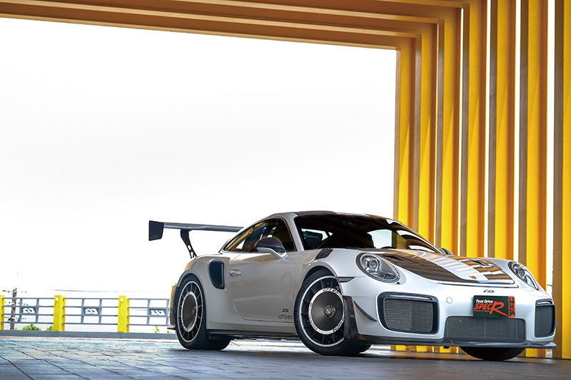 頂尖性能戰駒 外觀霸氣升級  Porsche 991 GT2 RS