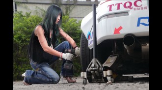 【甩尾靚女】Hilda╳350Z 