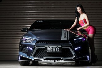 【R Beauty】Elantra Sport爆改空力╳Shanni莓莓