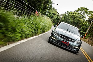 操控至上緊繃改 W204 C63 AMG X AST Suspension